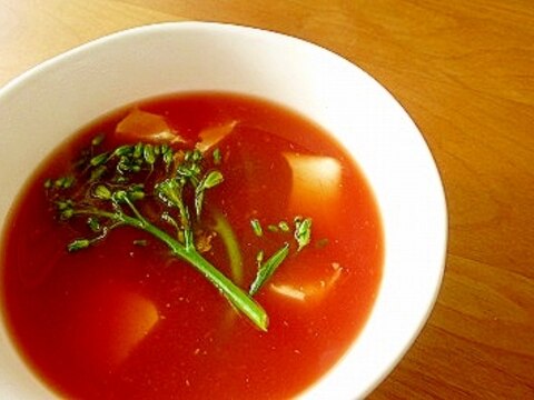 簡単美味しい☆豆腐のトマトコンソメスープ♪